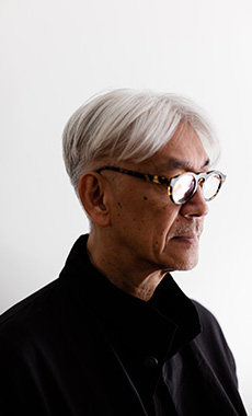 坂本龍一